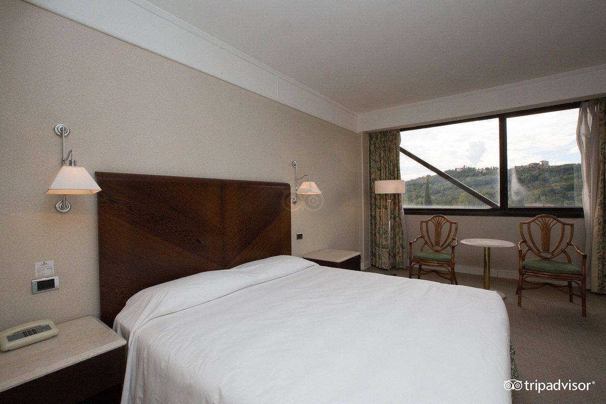 Conference Florentia Hotel Флоренция Экстерьер фото